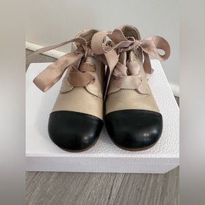 tan shoes